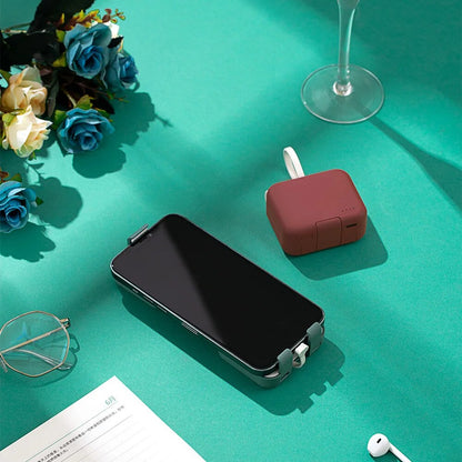 Mini external power bank for all devices
